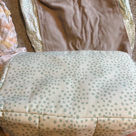 Dr. Seuss Baby Bedding Set with Tote Oh The Places You’ll Go Trend Lab Green - Picture 8 of 9